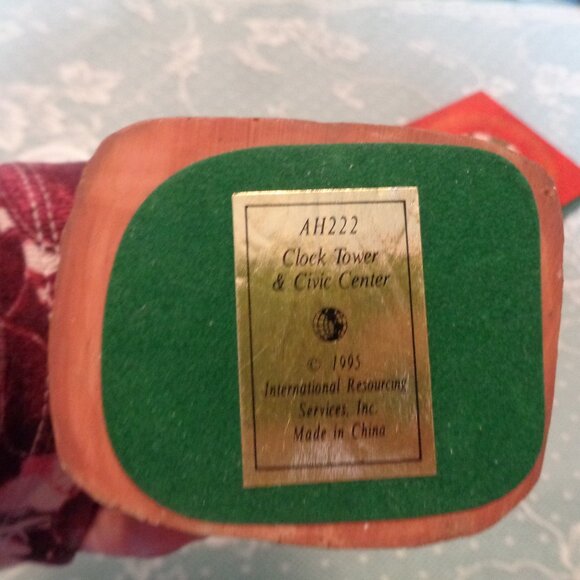 CHRISTMAS PIN TOWER CLOCK ENGLISH CUP GLASS WREATHE BOX LOT - Picture 13 of 15